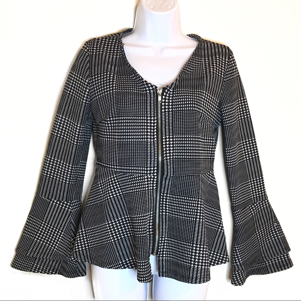 NWOT Zip-up peplum top - Picture 1 of 6